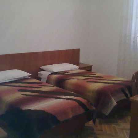 Apartmani Ždrelac Exterior foto