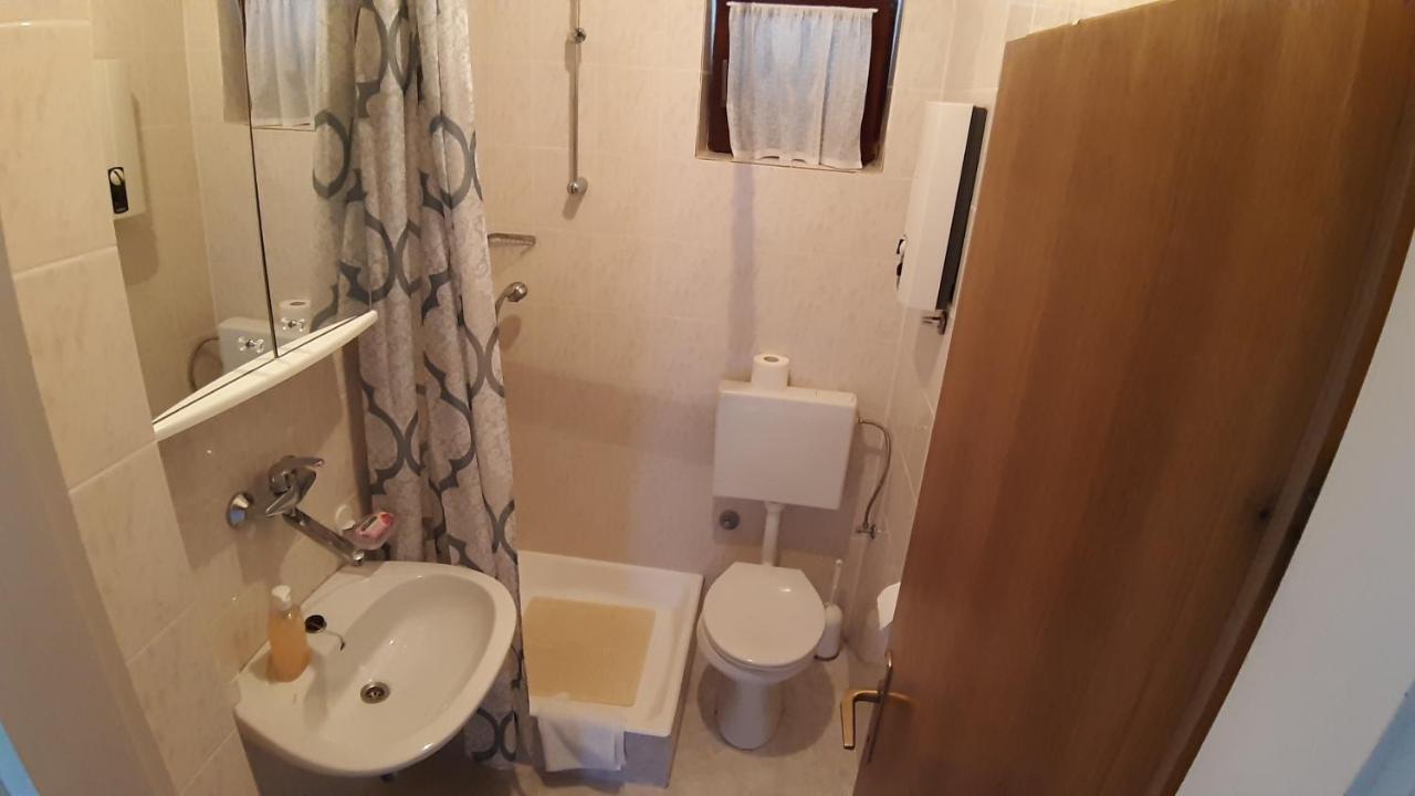 Apartmani Ždrelac Exterior foto
